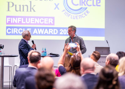 Finfluencer Circle Award